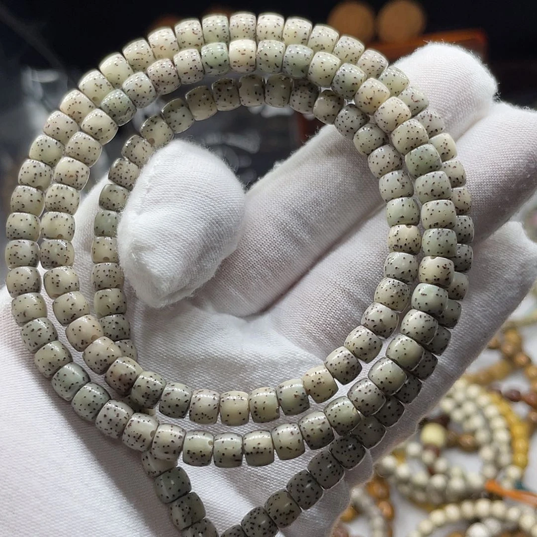 手串星月菩提银款6石玉