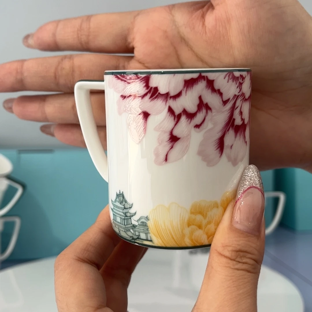 瓷片花好月圆小茶杯