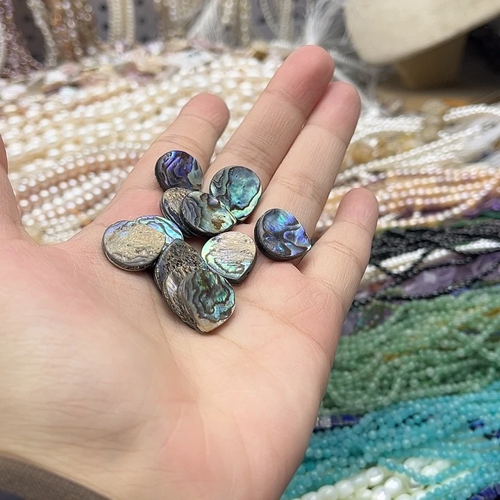 玛瑙/玉髓未镶嵌珠宝半成品6个鲍鱼贝侧孔水滴片珠