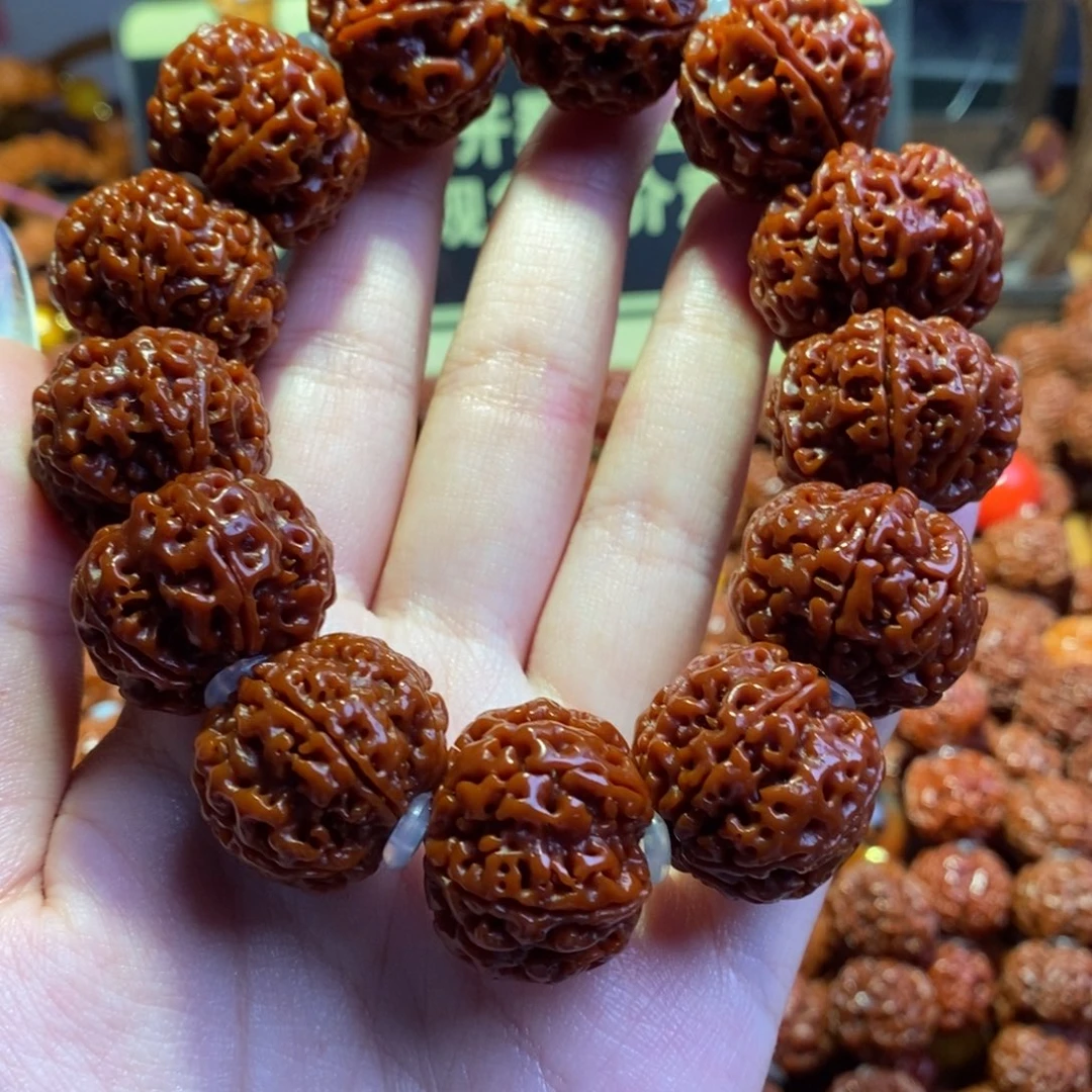 手串金刚菩提226肉玉华