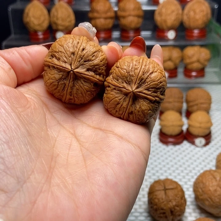 小***橘把件文玩核桃1四棱