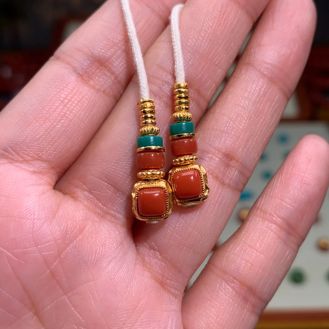 南红玛瑙颈饰未镶嵌