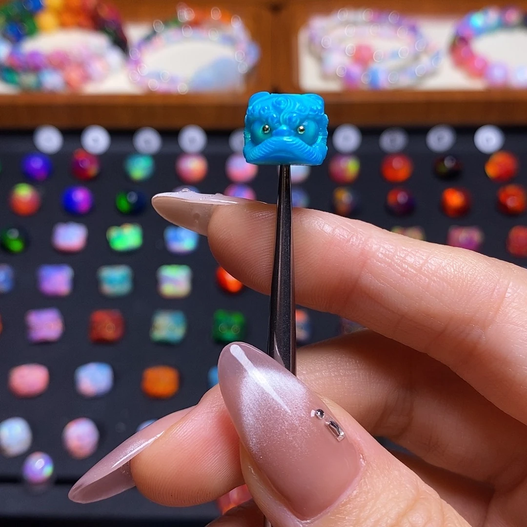 树脂制品人工欧泊狮子福利