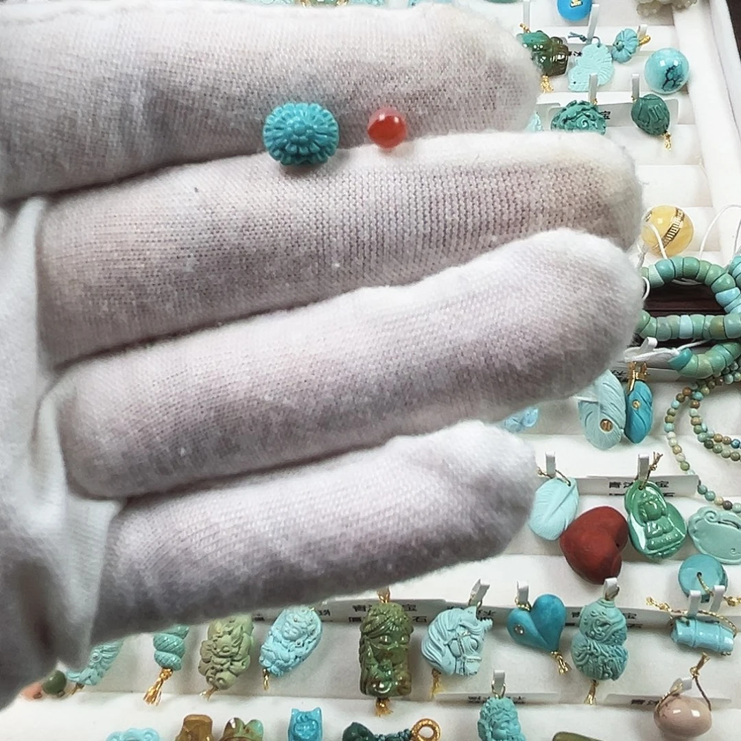 南红玛瑙未镶嵌颈饰格桑花（泡过贝亲婴儿油）