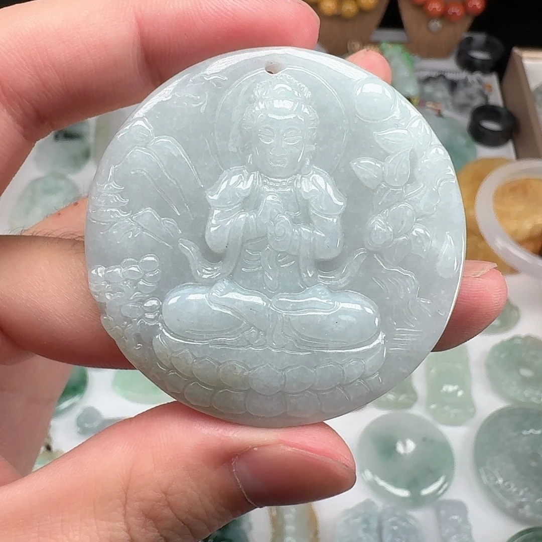 颈饰未镶嵌翡翠….44
