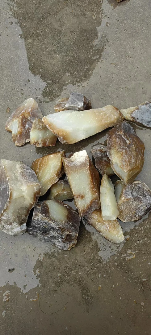 新疆和田玉原石毛料吊坠定制料