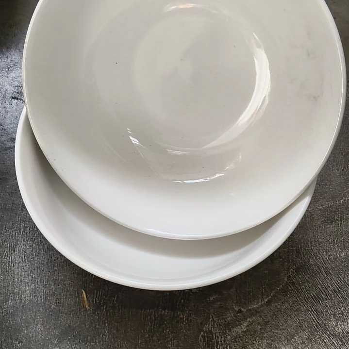 陶瓷盘子碗啥都有