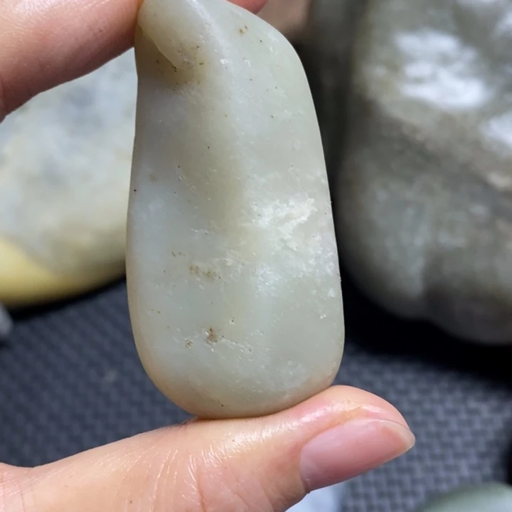 未镶嵌和田玉挂件