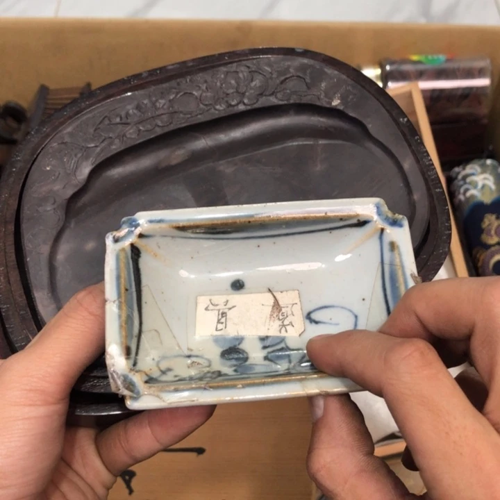 陶瓷孤品单件车里拍