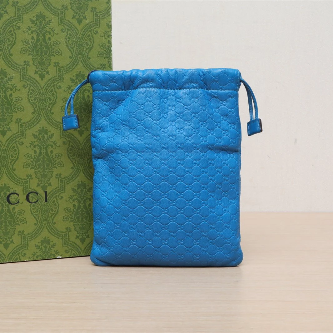 95新 GUCCI/古驰 攀攀.蓝色 皮革S 压纹 收纳包
