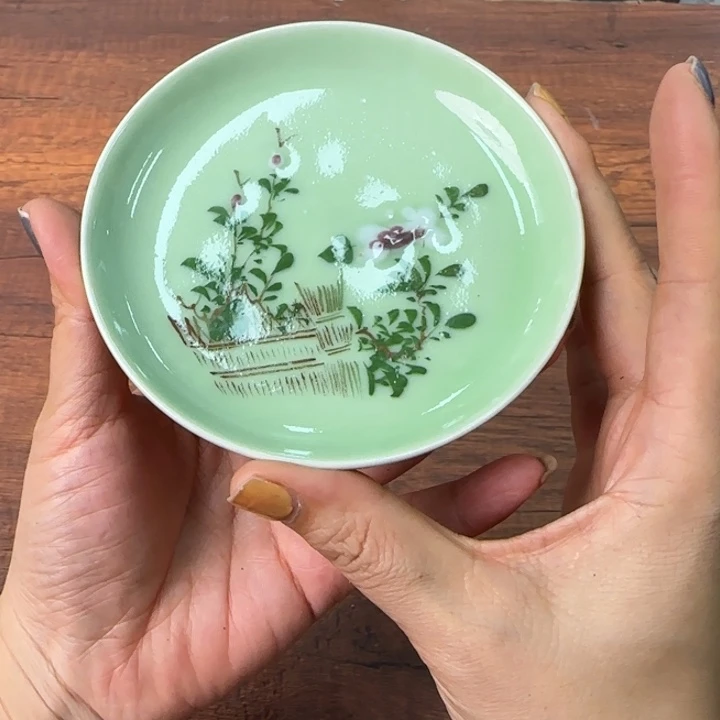 一个陶瓷小物件哈哈哈哈