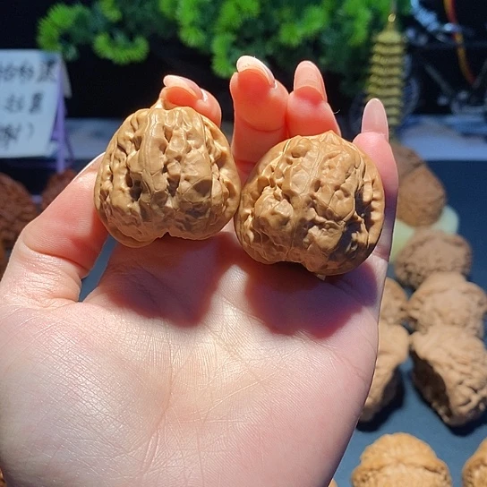 文玩核桃把件文玩核桃手把件3