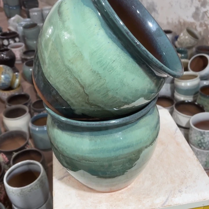 紫砂花盆口径20高度19两只正品