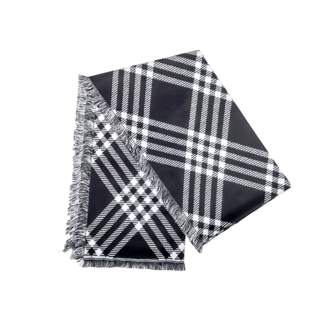 新款时尚方格线条流苏羊绒围巾梓 WJ55