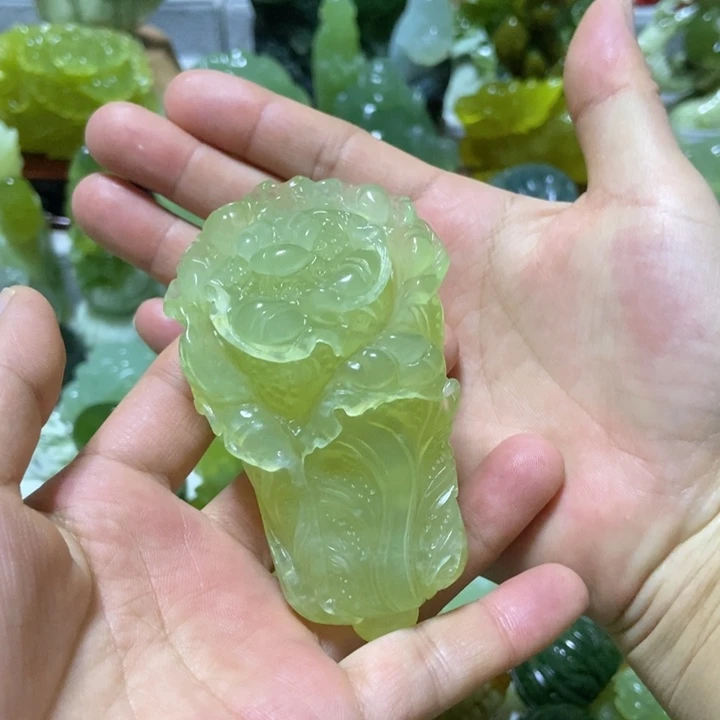【闪购商品】未镶嵌蛇纹石玉把件
