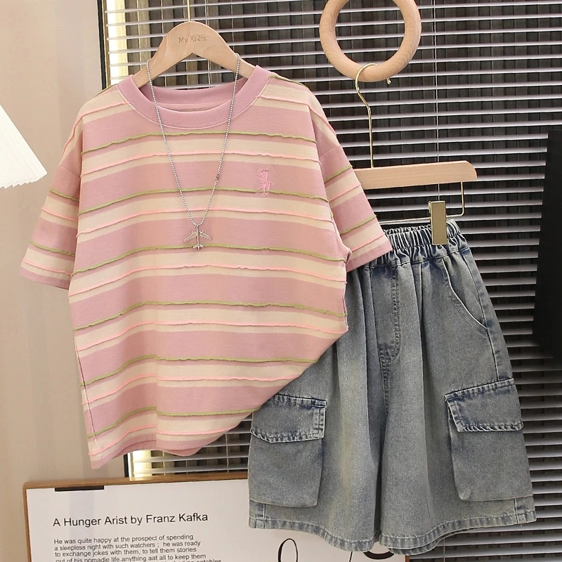 2025儿童韩版简约潮流条纹短袖上衣夏季时尚百搭休闲T恤