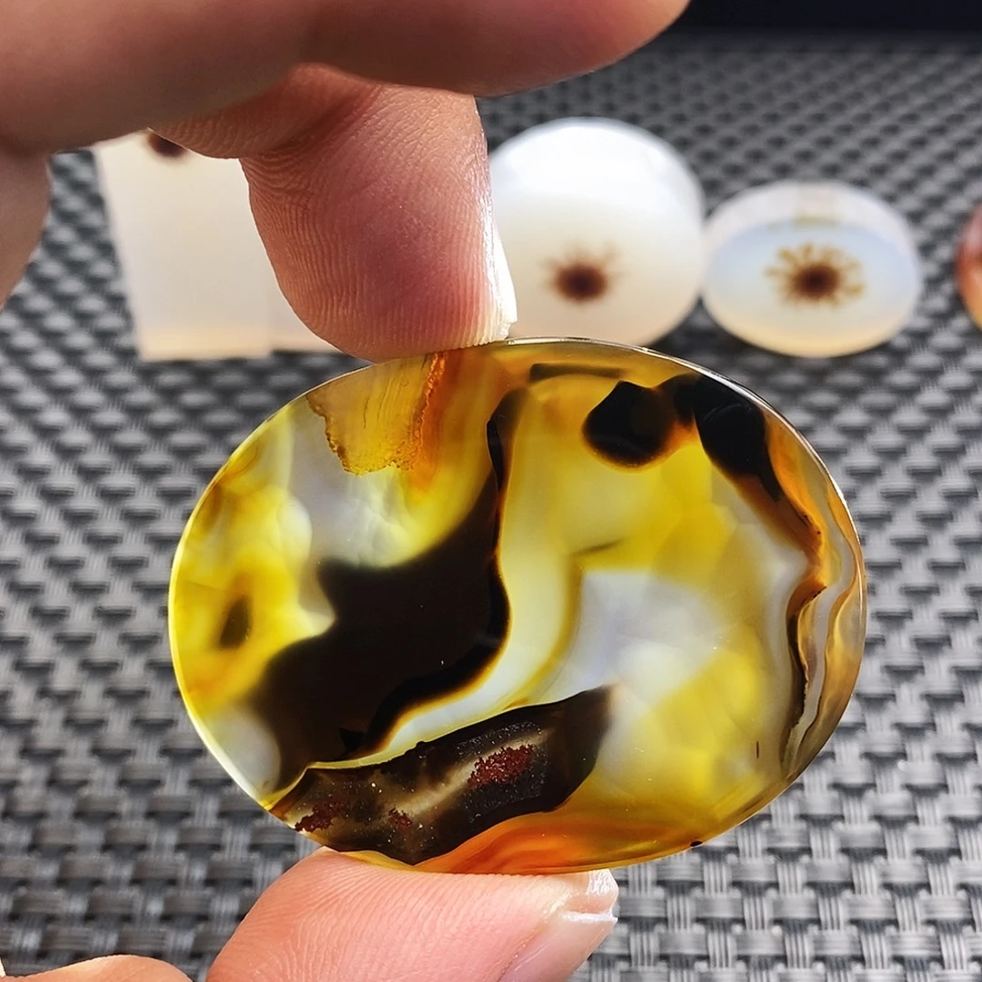 玛瑙/玉髓未镶嵌吊坠(不含链)103