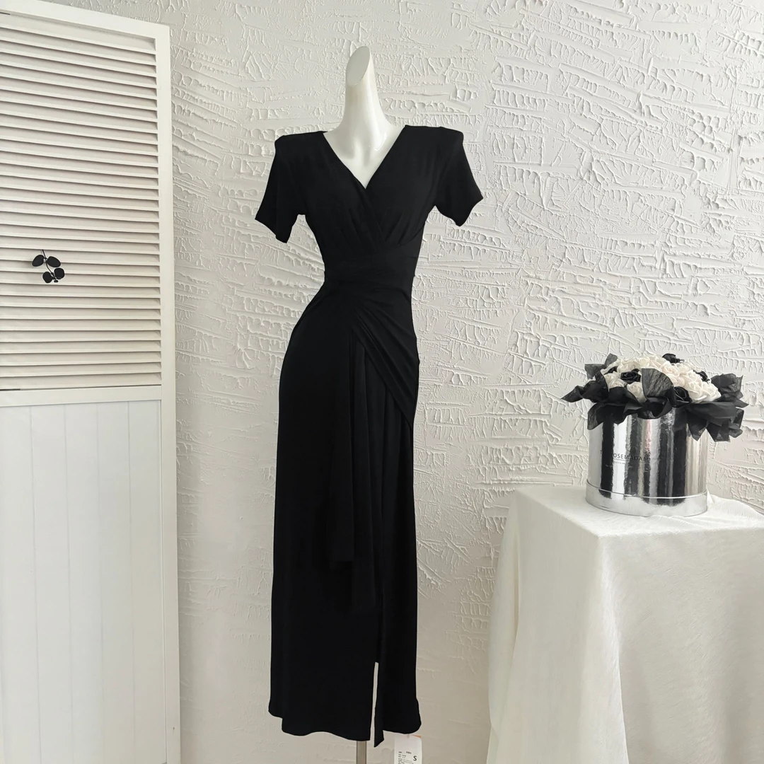 【现货】2025年新款气质优雅人均沙漏腰百搭遮肉显瘦长款连衣裙女