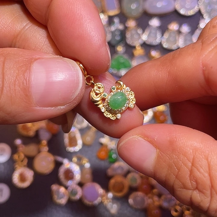 翡翠银S925镶嵌颈饰