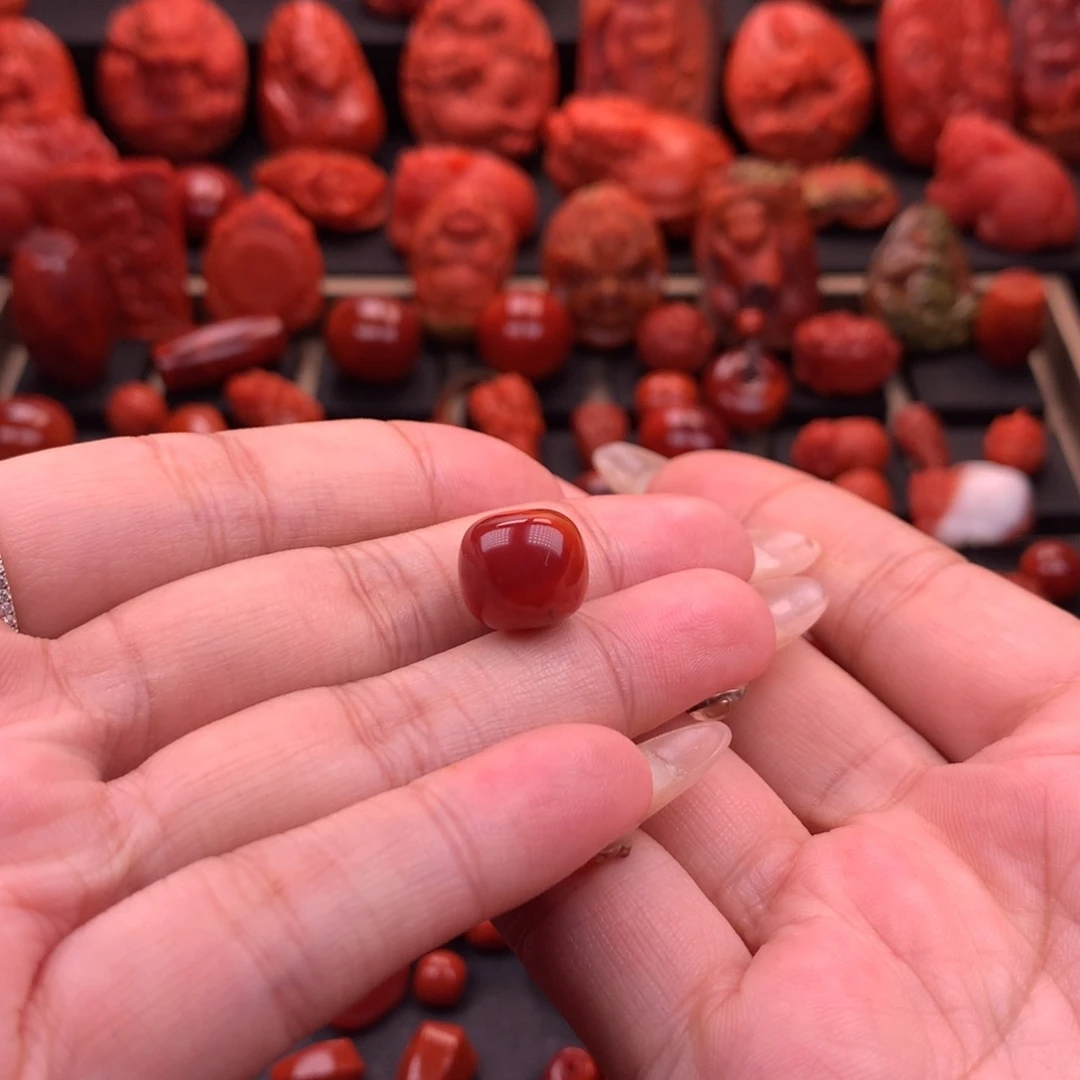 南红玛瑙南红川料原矿老型12mm未镶嵌