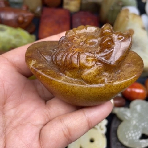 蛇纹石玉未镶嵌颈饰62