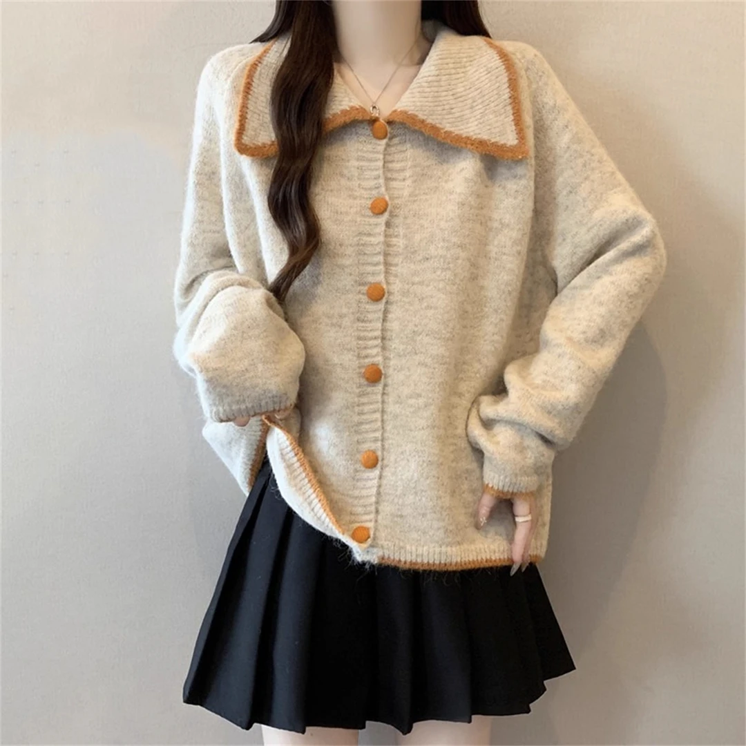 大码胖MM撞色娃娃领正肩毛衣外套女秋冬韩版宽松显瘦针织开衫上衣