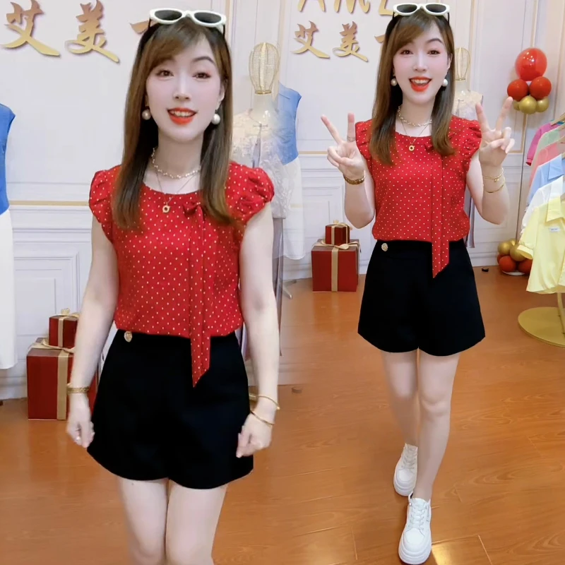 韩系百搭波点短袖衬衫女2025年夏季新款气质休闲舒适显瘦圆领上衣