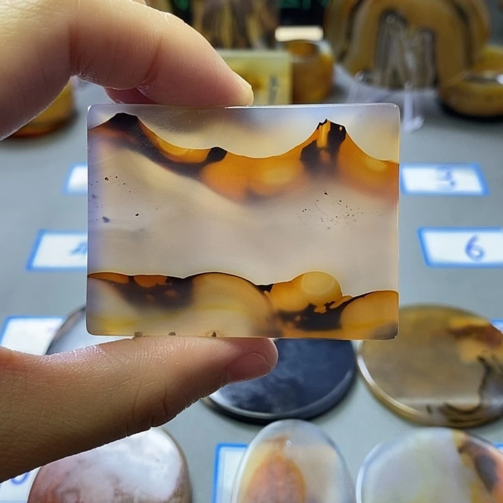 玛瑙/玉髓未镶嵌珠宝半成品15
