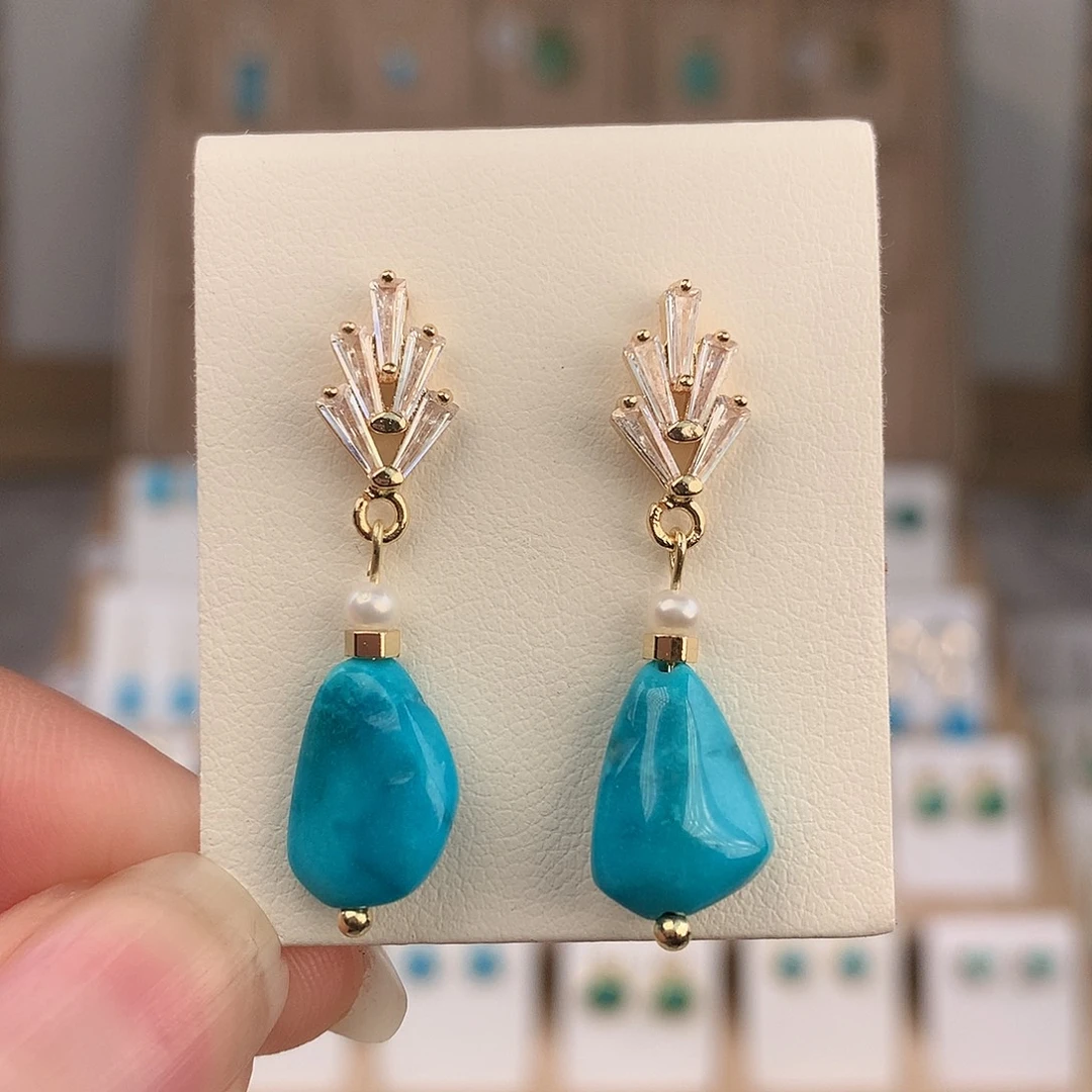 绿松石未镶嵌耳饰