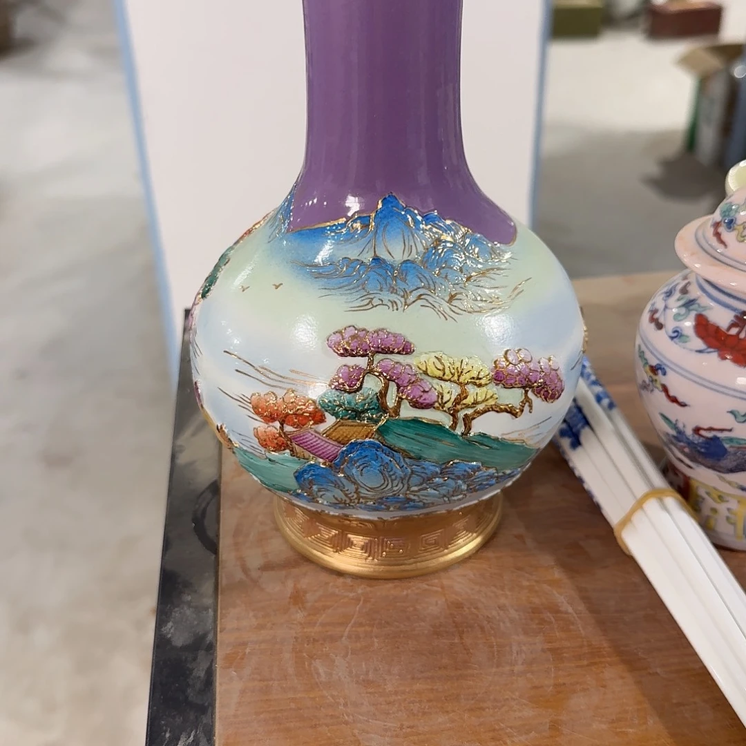 瓷片摆件等物品等都会