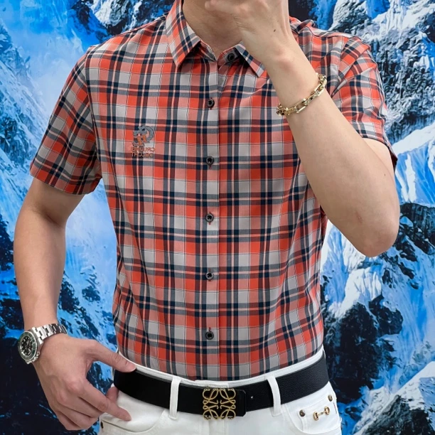 男士夏季薄款透气格子短袖衬衫商务休闲百搭