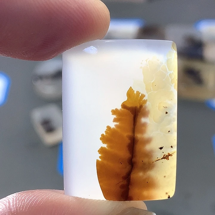 未镶嵌颈饰玛瑙/玉髓