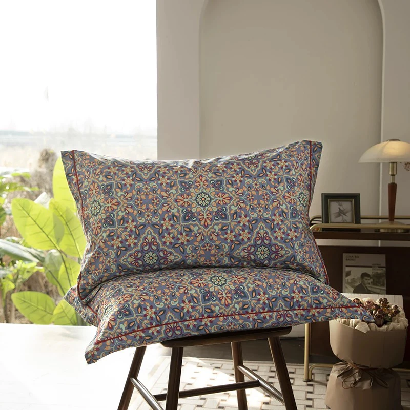 双层纱一字绣枕套42×46左右（花型很多放一起）