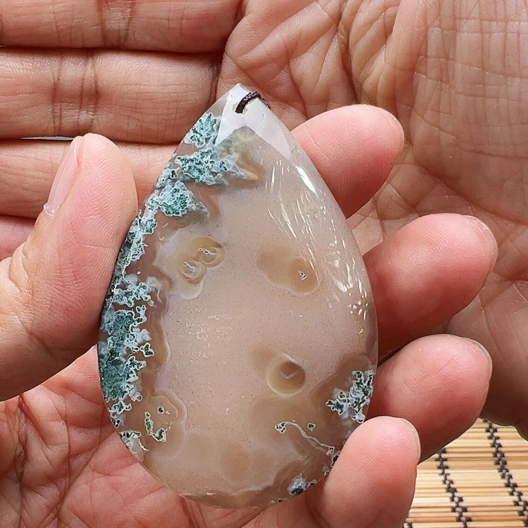 玛瑙/玉髓未镶嵌珠宝半成品