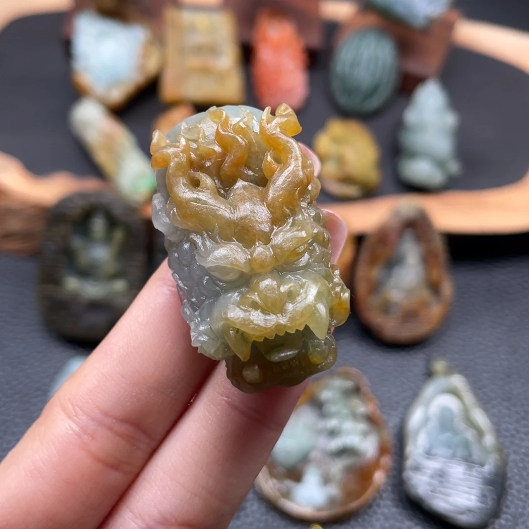 定制翡翠未镶嵌翡翠