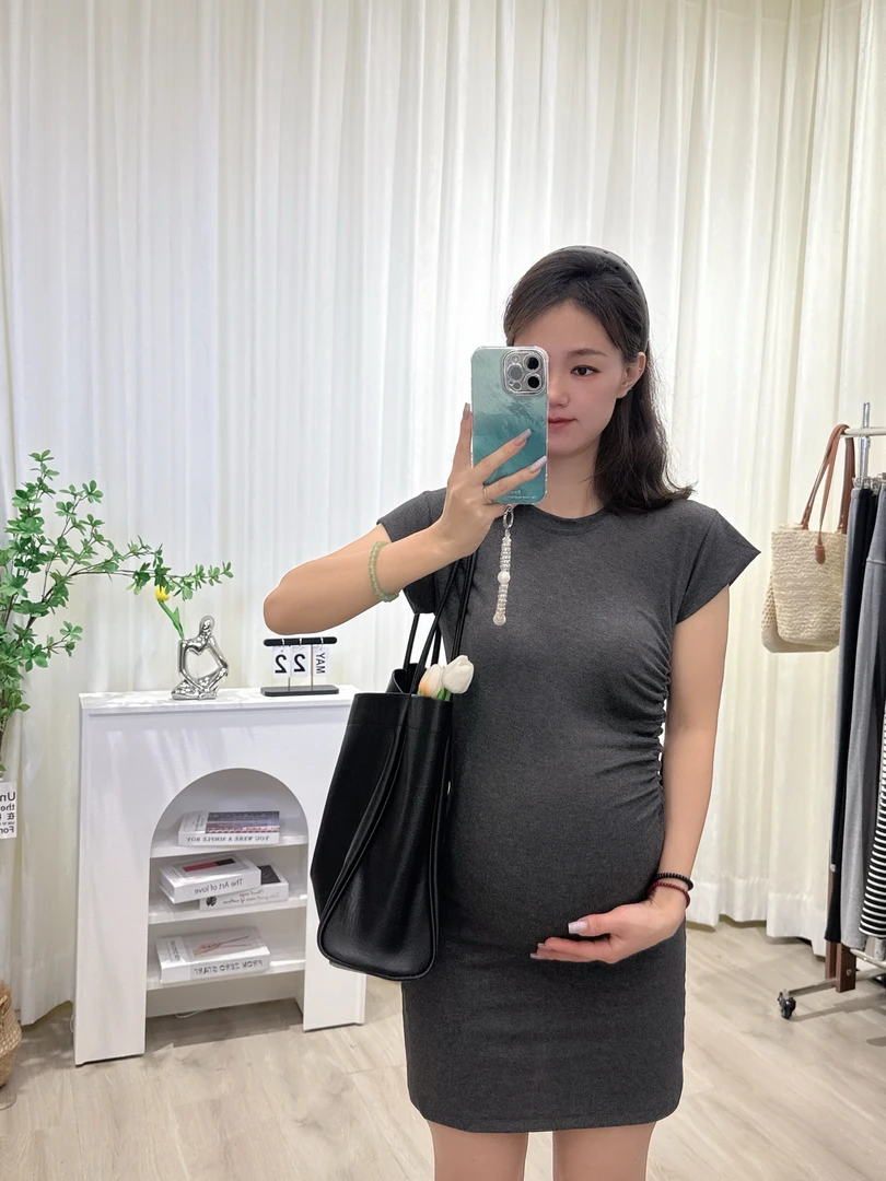孕妇中长款连衣裙弹力夏季新款设计感褶皱时尚潮妈修身显瘦T恤裙