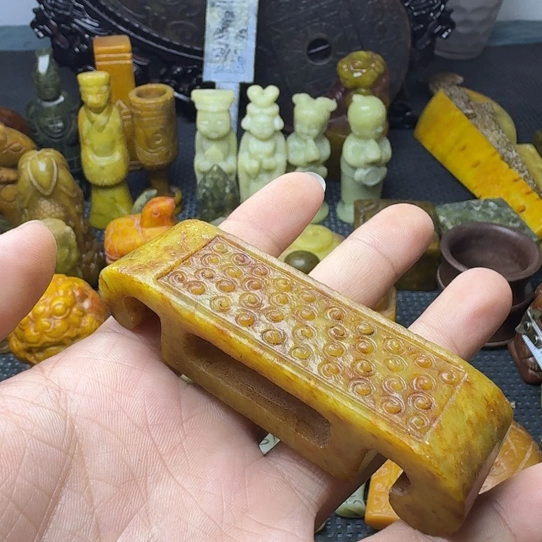 白玉菩提吊坠。。。