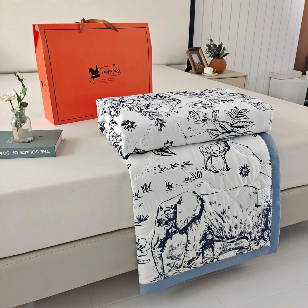 【1.5*2米新疆包邮】夏凉被夏被空调被柔软亲肤薄被子