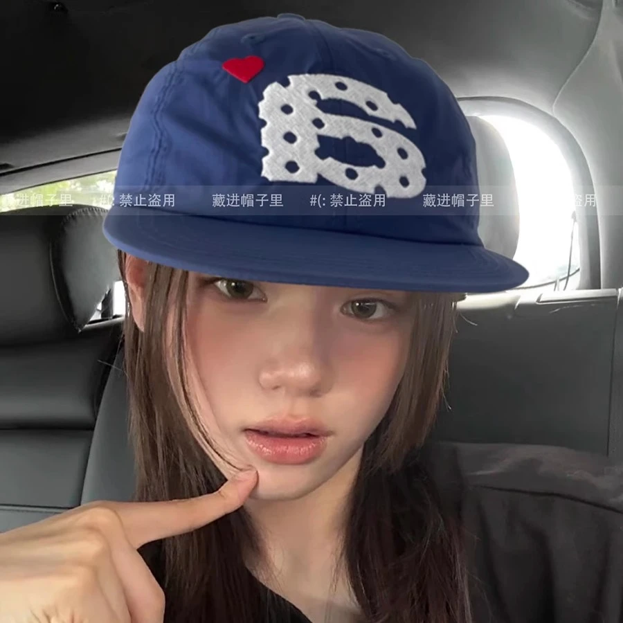 韩国25新款波点字母a平檐尼龙鸭舌帽女夏季速干宽帽檐遮阳棒球帽