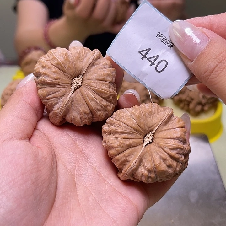 文玩核桃把件D****.南瓜墩44.440
