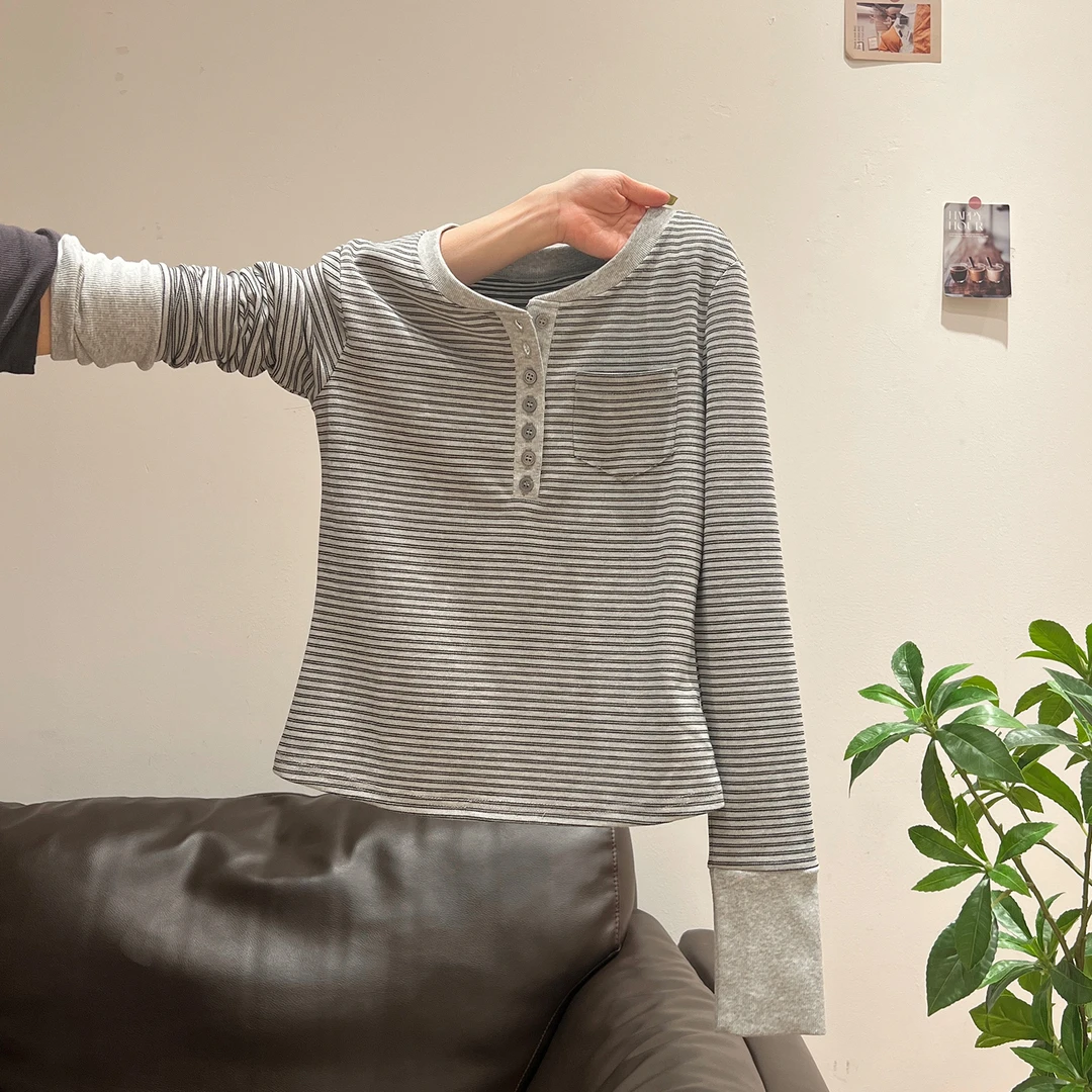 条纹撞色半开领设计感长袖T恤女2025年夏季新款修身显瘦内搭上衣