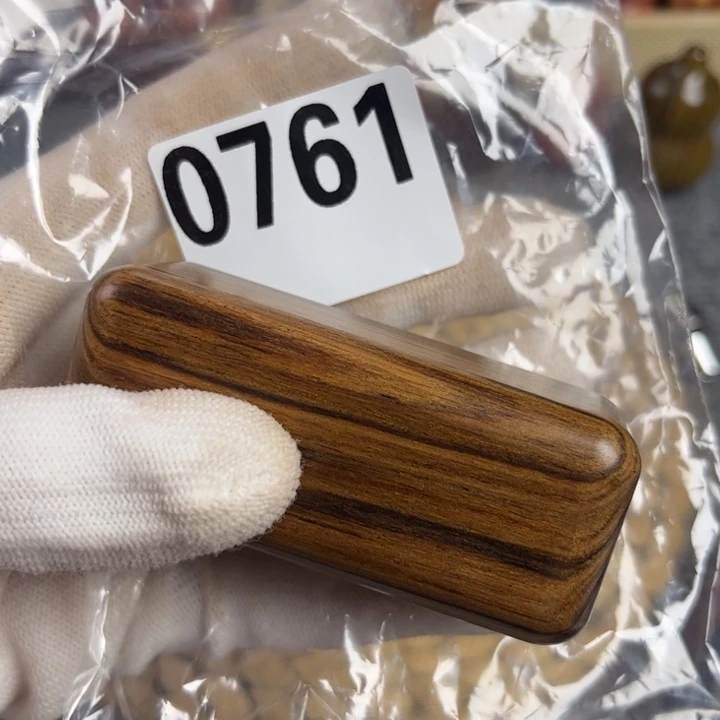 木07612555555444444555