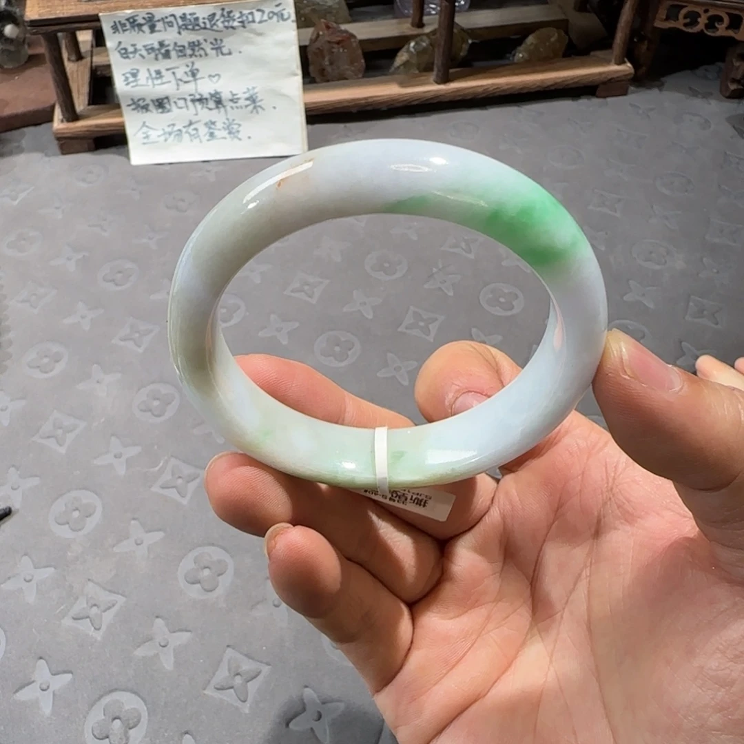 翡翠未镶嵌手镯56.3圈口