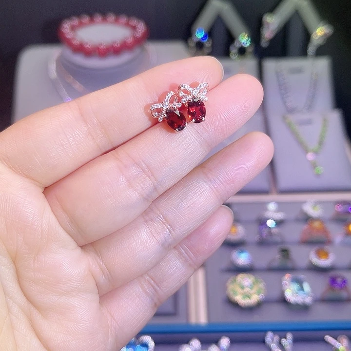 石榴石耳饰银S925镶嵌