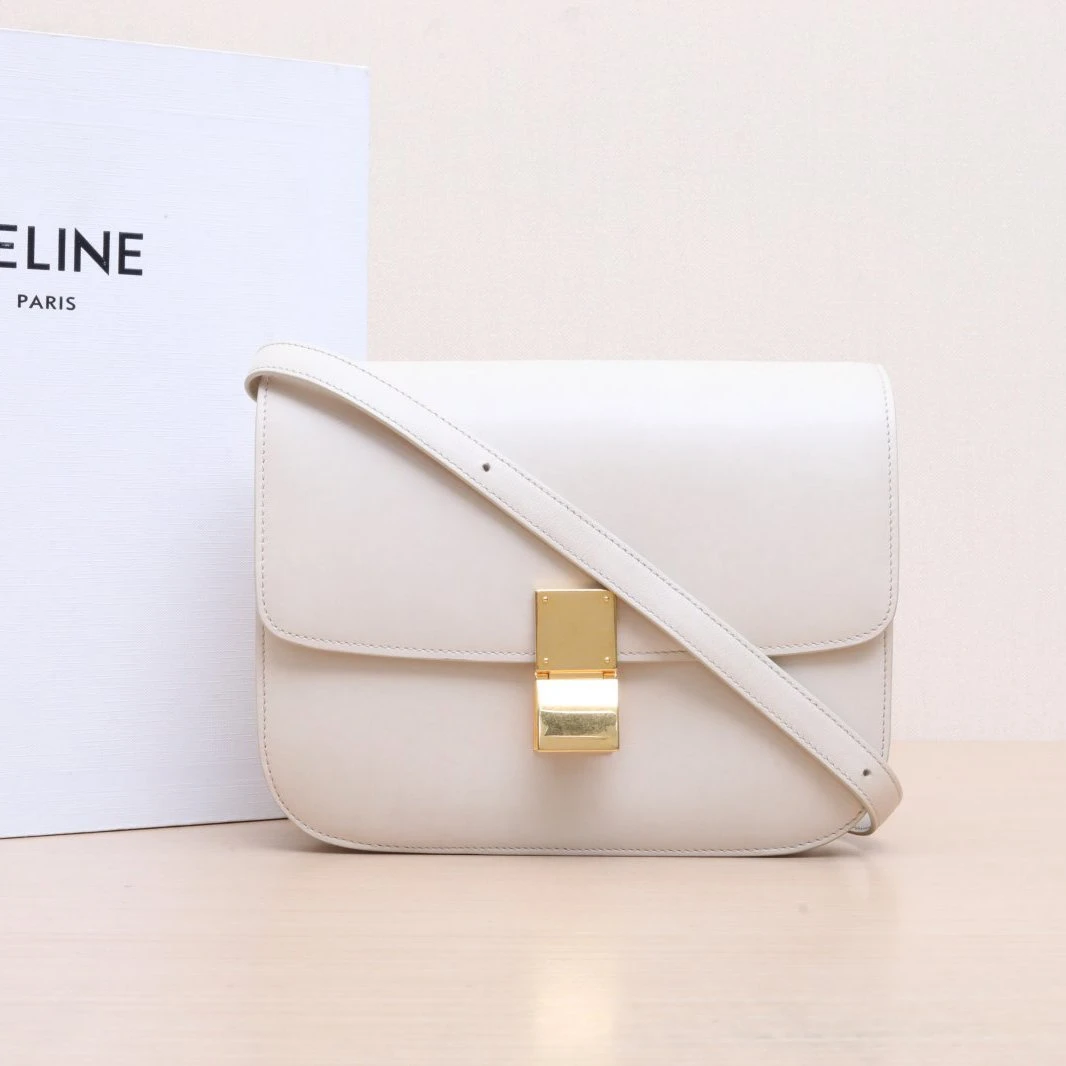 95新 Celine/思琳 【双双】Classic Box 中号 米白色 皮革C 金扣 包