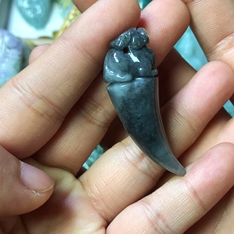 翡翠未镶嵌颈饰天然