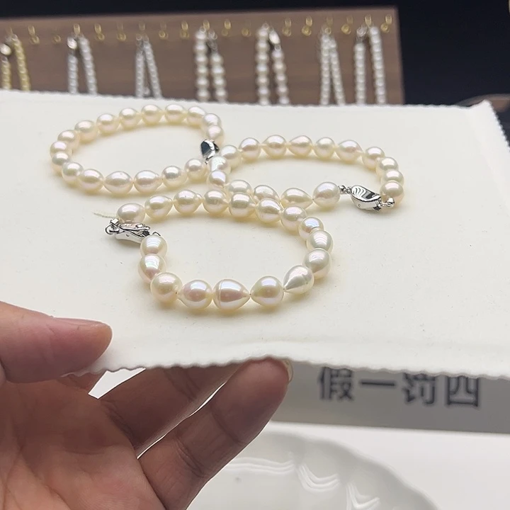淡水珍珠钛钢颈饰