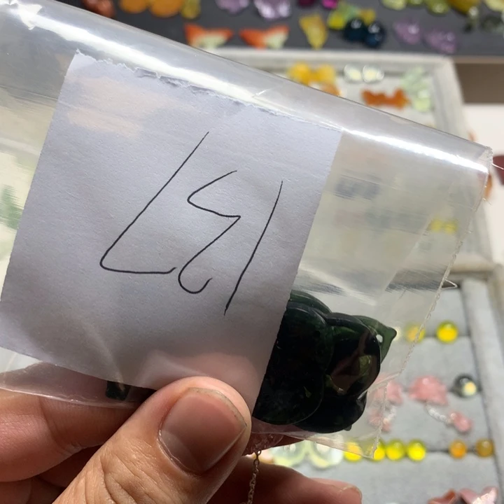 蛇纹石玉合金耳钉D****ᴮ