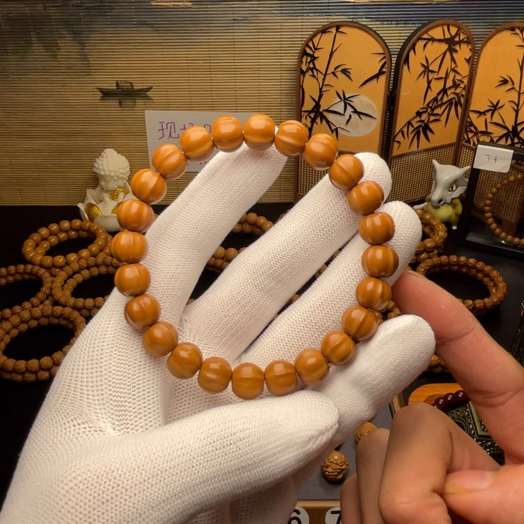 爱***雄猴头核桃吊坠鲨鱼