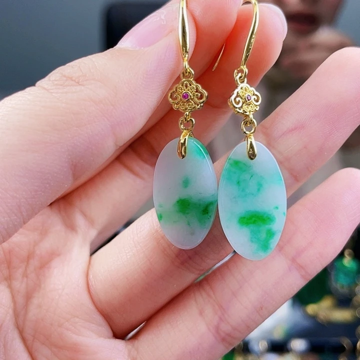 翡翠耳饰未镶嵌饰品